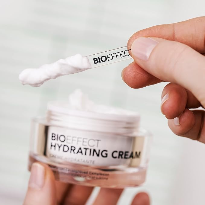 BIOEFFECT EGF Serum & Hydrating Cream with Hyaluronic Acid in a Water Based Formula for a Dramatic Moisturizing Boost, Target Wrinkles & Signs of Aging for a Glowing, Hydrated & Youthful Complexion