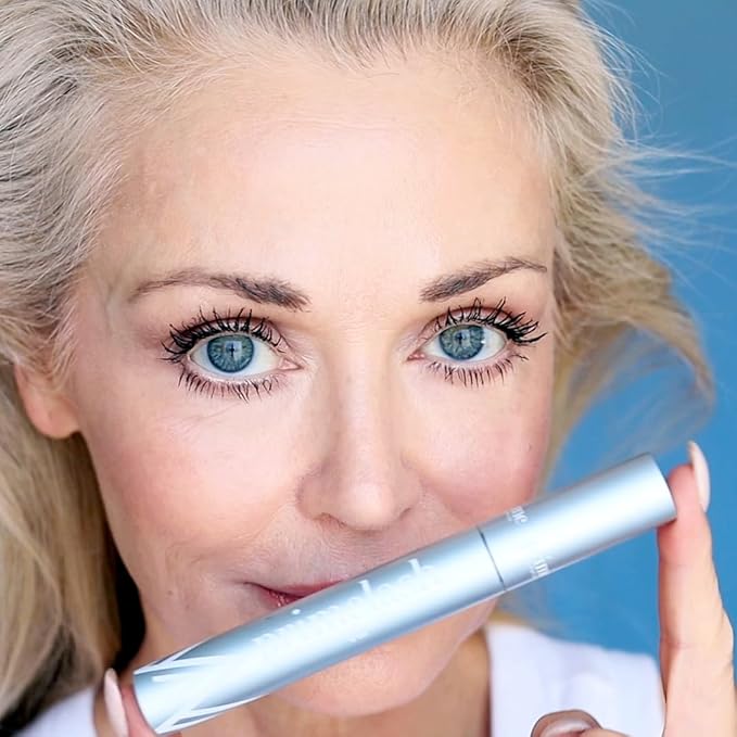 PrimeLash Mascara for Older Women – Volumizing, Incredible Length in 2 Coats – Long-Stay, Zero Clumps, Hypoallergenic (Black)