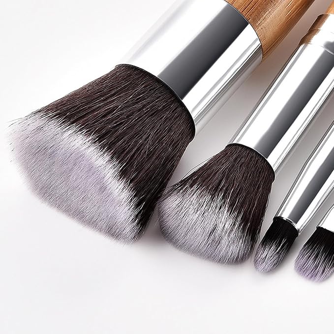 15 Colour Makeup Contour Palette Cream Kit, with 11 Pcs Complete Function Makeup Brushes Set and Storage Bag, Highlighting Light, Medium to Dark, Vegan & Cruelty Free