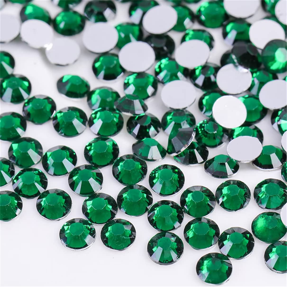 1500 Pieces SS16 4mm Flatback Rhinestones Clear Glass Round Gems Crystals for Nail Art DIY Crafts Clothes Shoes Bags （Dark Green）