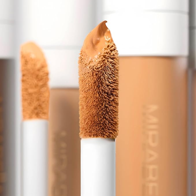 Mirabella Invincible For All Perfecting Under Eye Concealer Full Coverage - Hydrating Makeup Concealer for Dark Circles, Fine Lines & Wrinkles w/Hyaluronic Acid - Medium M130