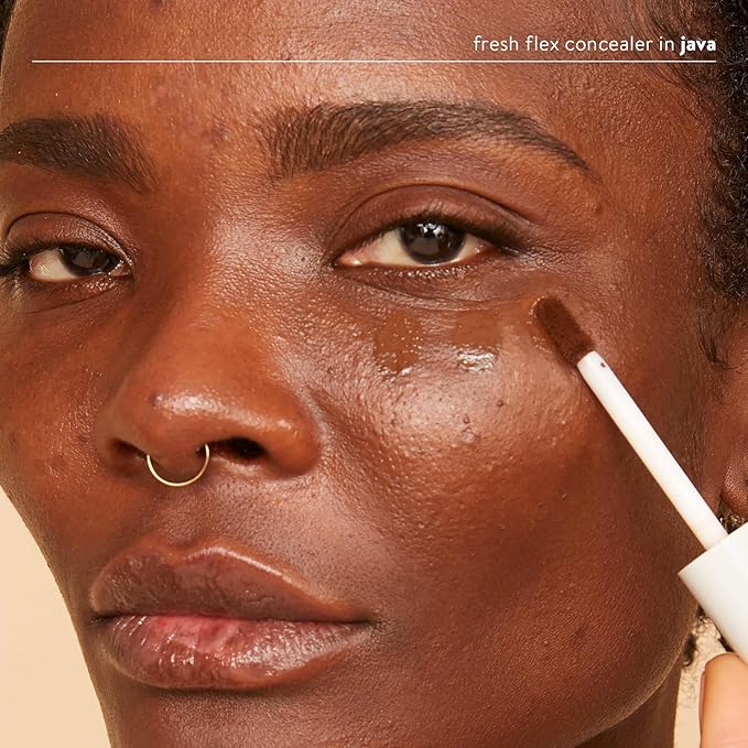 Honest Beauty Fresh Flex Concealer with Niacinamide + Vitamin E + Hyaluronic Acid | Vegan + Cruelty free | Java, 0.17 fl oz