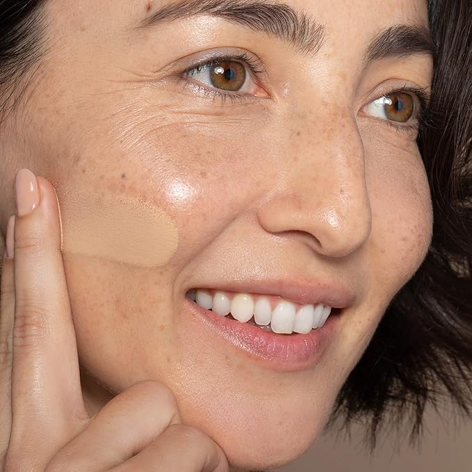 ILIA - True Skin Serum Foundation | Non-comedogenic, Cruelty-Free, Vegan, Weightless Feel, Buildable Coverage, Safe For Sensitive Skin (Texel SF3)