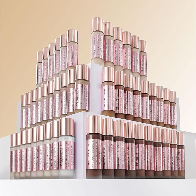 Makeup Revolution Conceal and Define Concealer, Full Coverage & Matte Finish, C17.5 for Dark/Deep Skin Tones, Vegan & Cruelty-Free, 0.7 Fl Oz